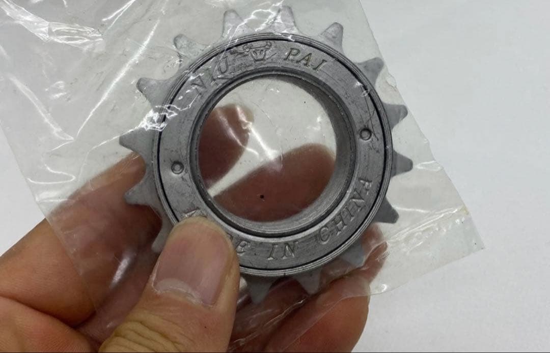 フリーコグ 16T 厚歯用 新品未開封 シングルフリー 送料無料