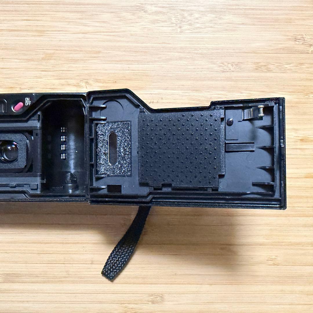 【RICOH GR10】コンパクトフィルムカメラ　ブラック　ケース付