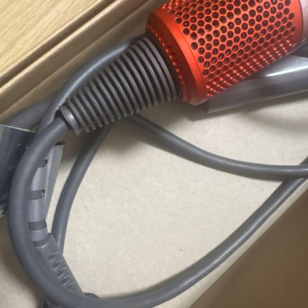 【特価】ダイソンドライヤー