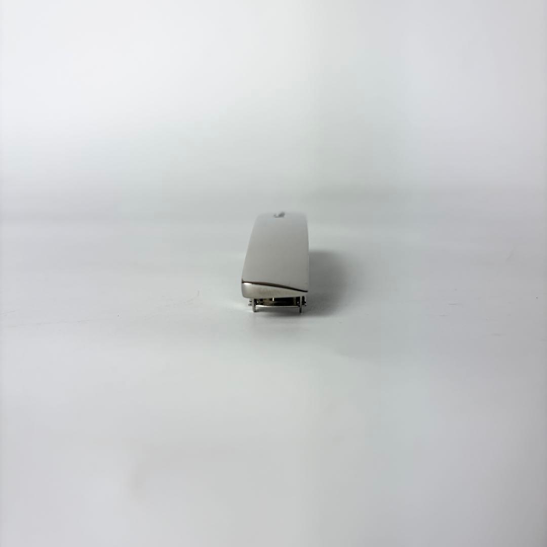 フェラガモ　バレッタ　シルバー　ヘアアクセサリー　髪留め