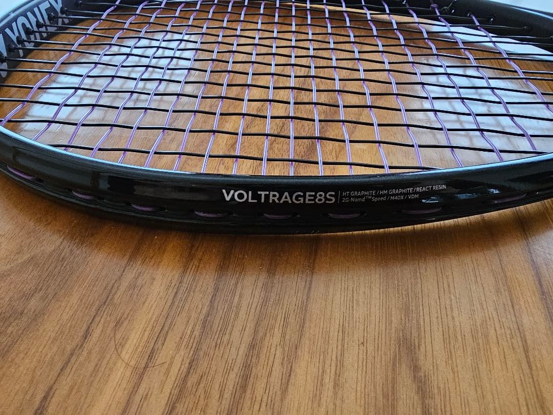 YONEX　VOLTRAGE8S　プレミアムカスタムフィット