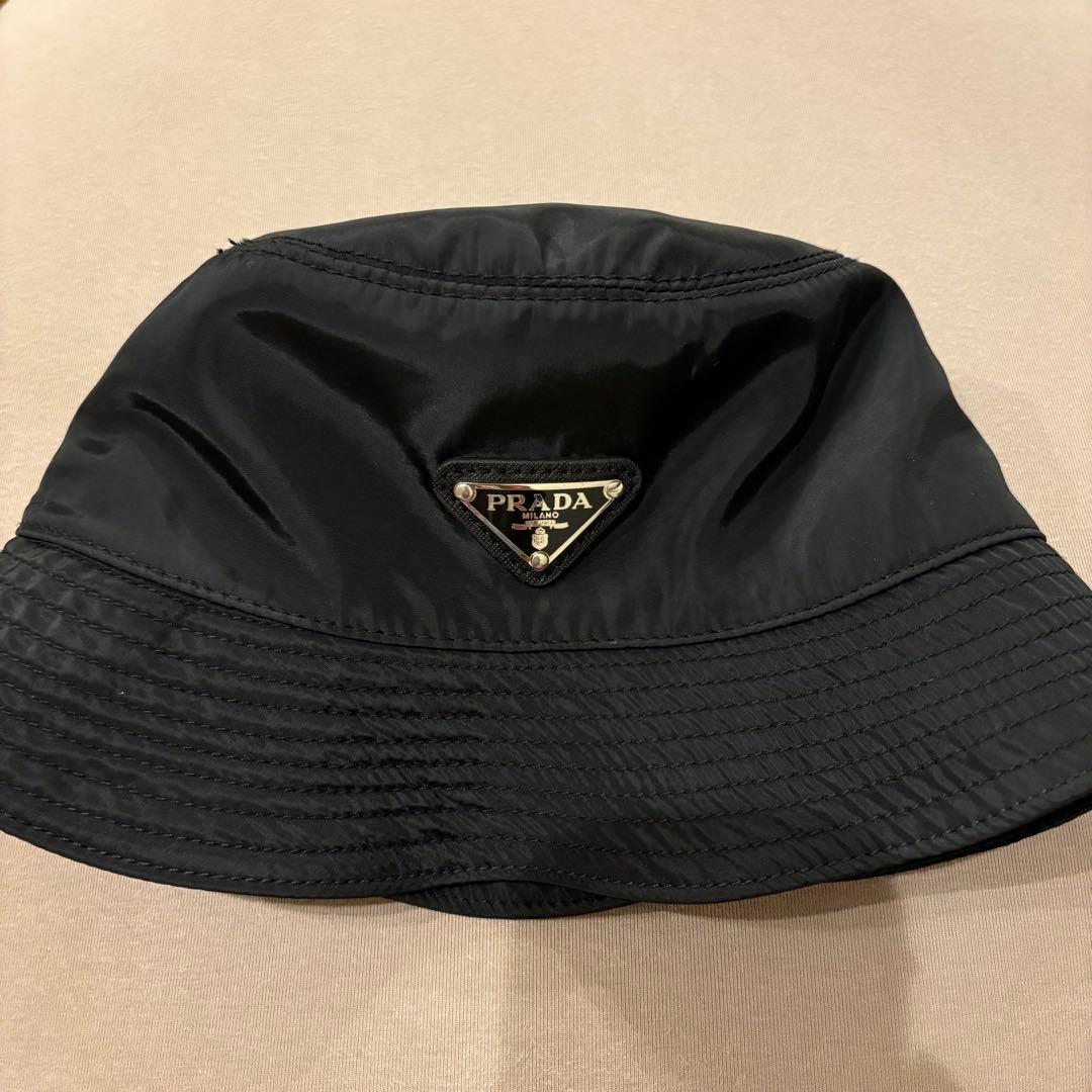 【正規品・美品】PRADA ブラック バケットハット　ユニセックス