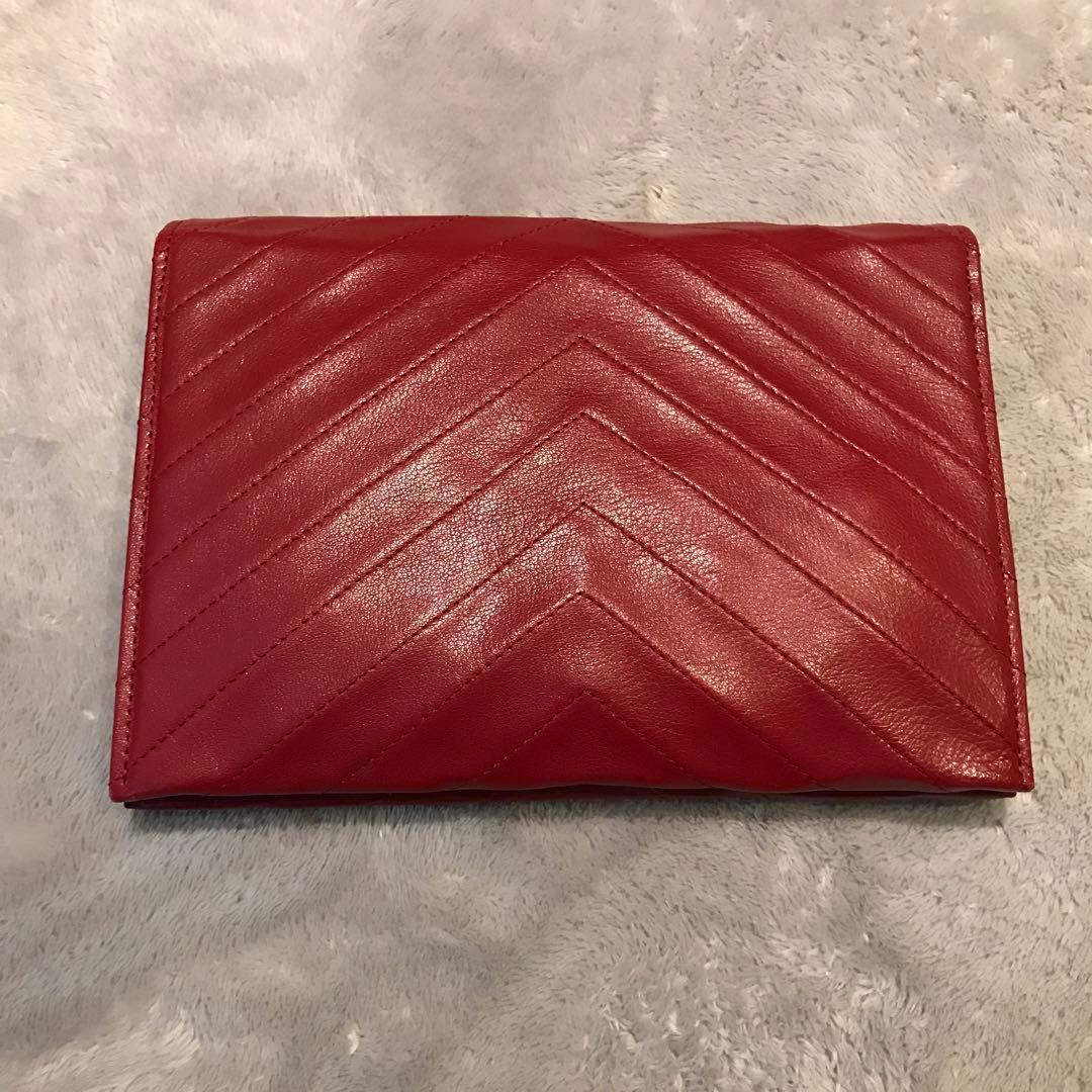美品！イブサンローラン 赤クラッチバッグ