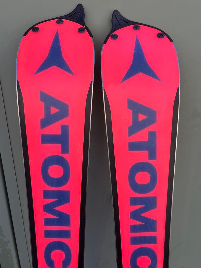 コマタロ。ATOMIC REDSTER スキー板165cm ビンディング付