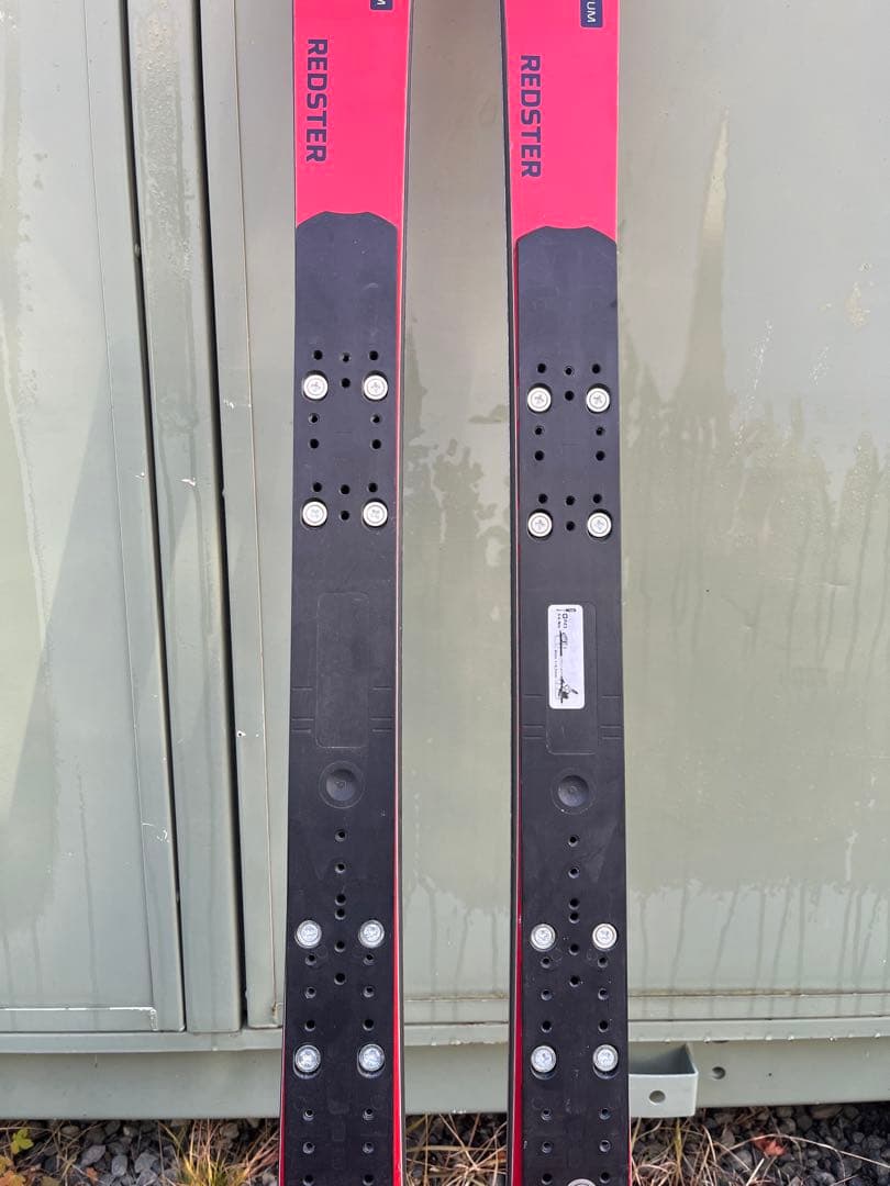 コマタロ。ATOMIC REDSTER スキー板165cm ビンディング付