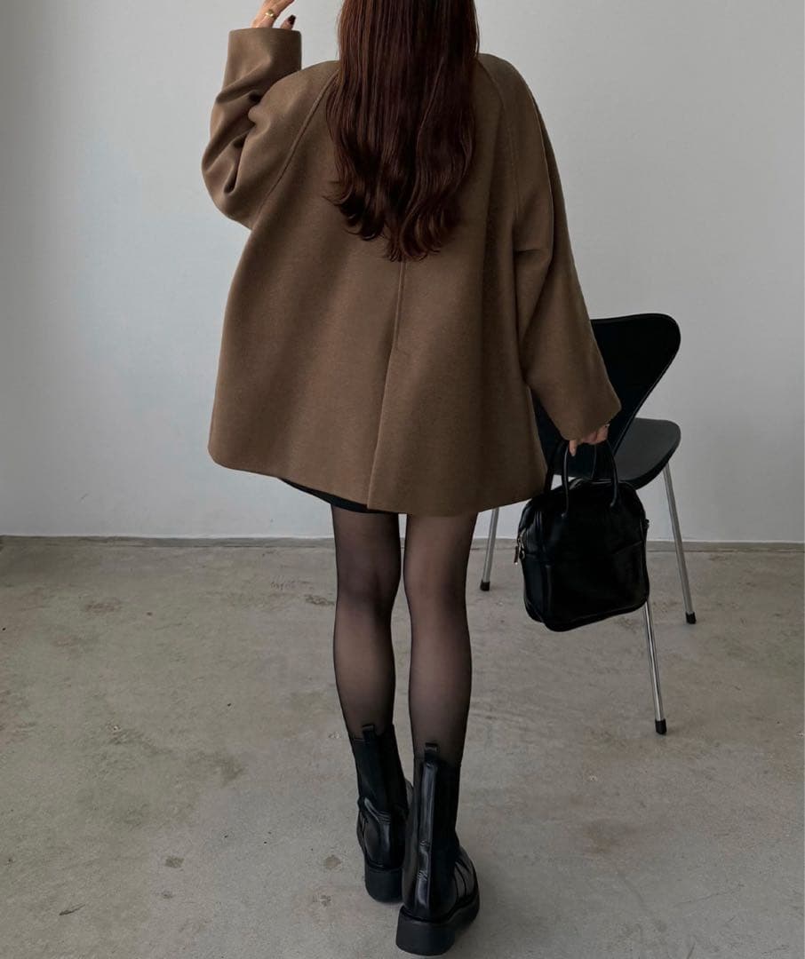 callautia ゴールドボタンミドルコートM ブラウン