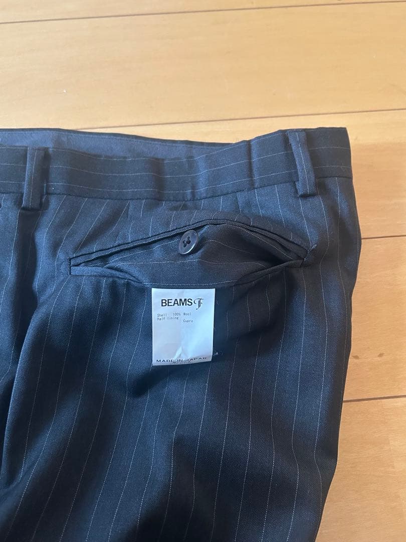 【BEAMS F】シングル3ボタン段返りsize52 ダークグレーピンストライプ