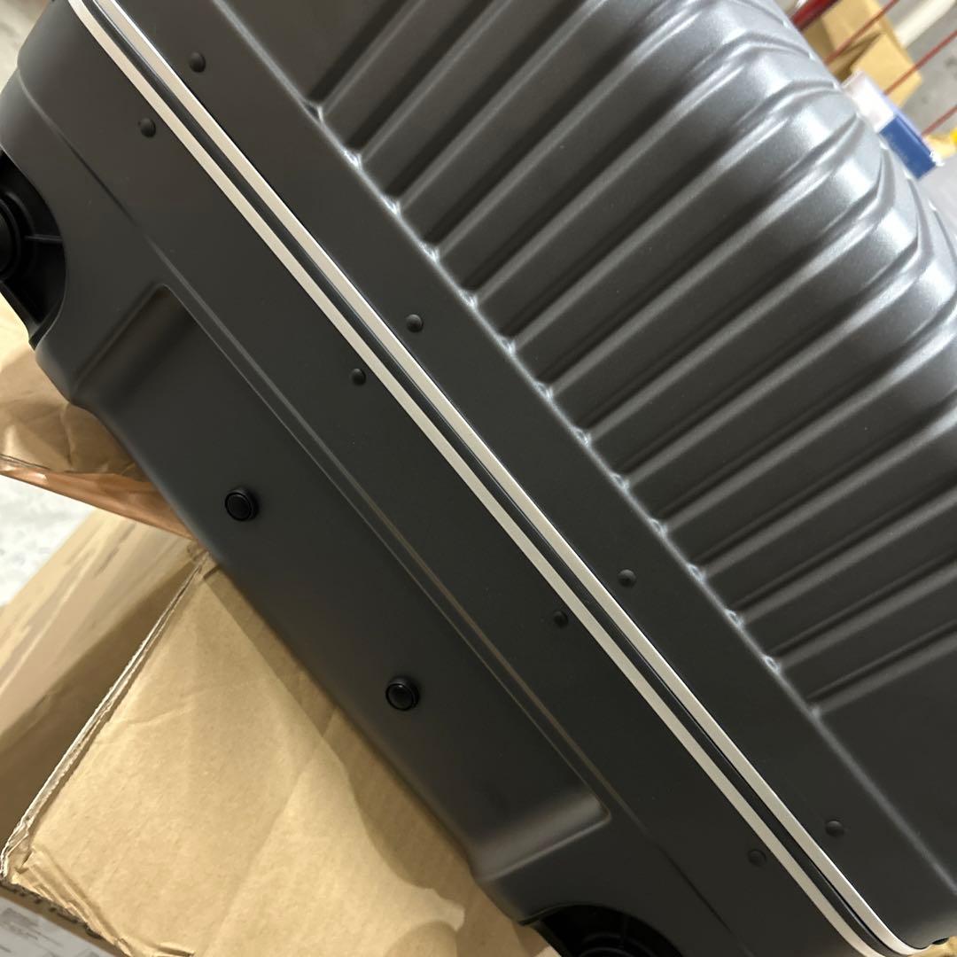 サムソナイト　スーツケース　Lサイズ　ブラック　93L