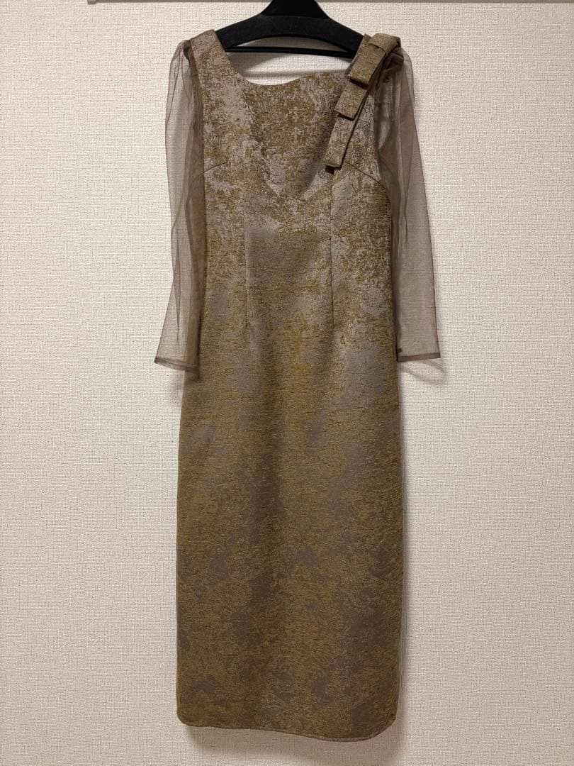 オリーブグリーン ロングドレス シースルー袖