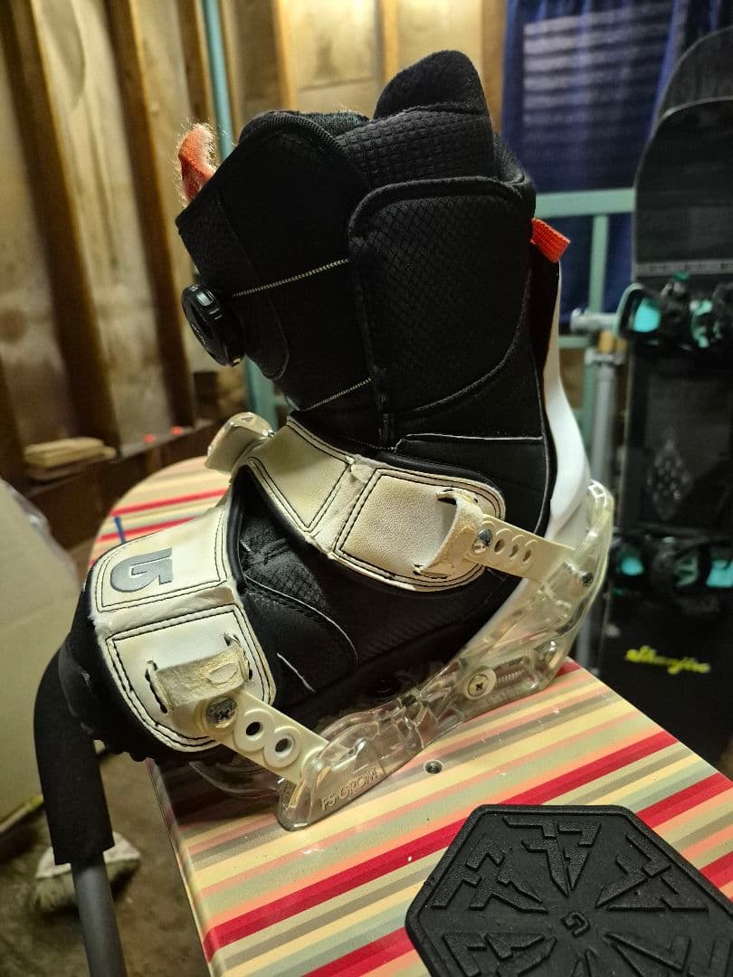 スノーボード　バートンキッズ　チクレット　2点セット　111cm