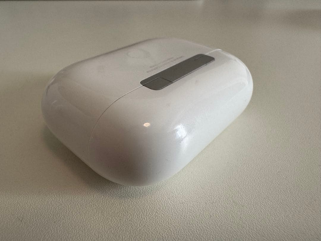 AirPods Pro 2（2024末購入、不具合無し、付属品完備）