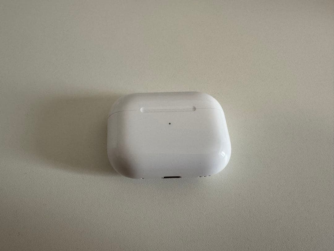 AirPods Pro 2（2024末購入、不具合無し、付属品完備）