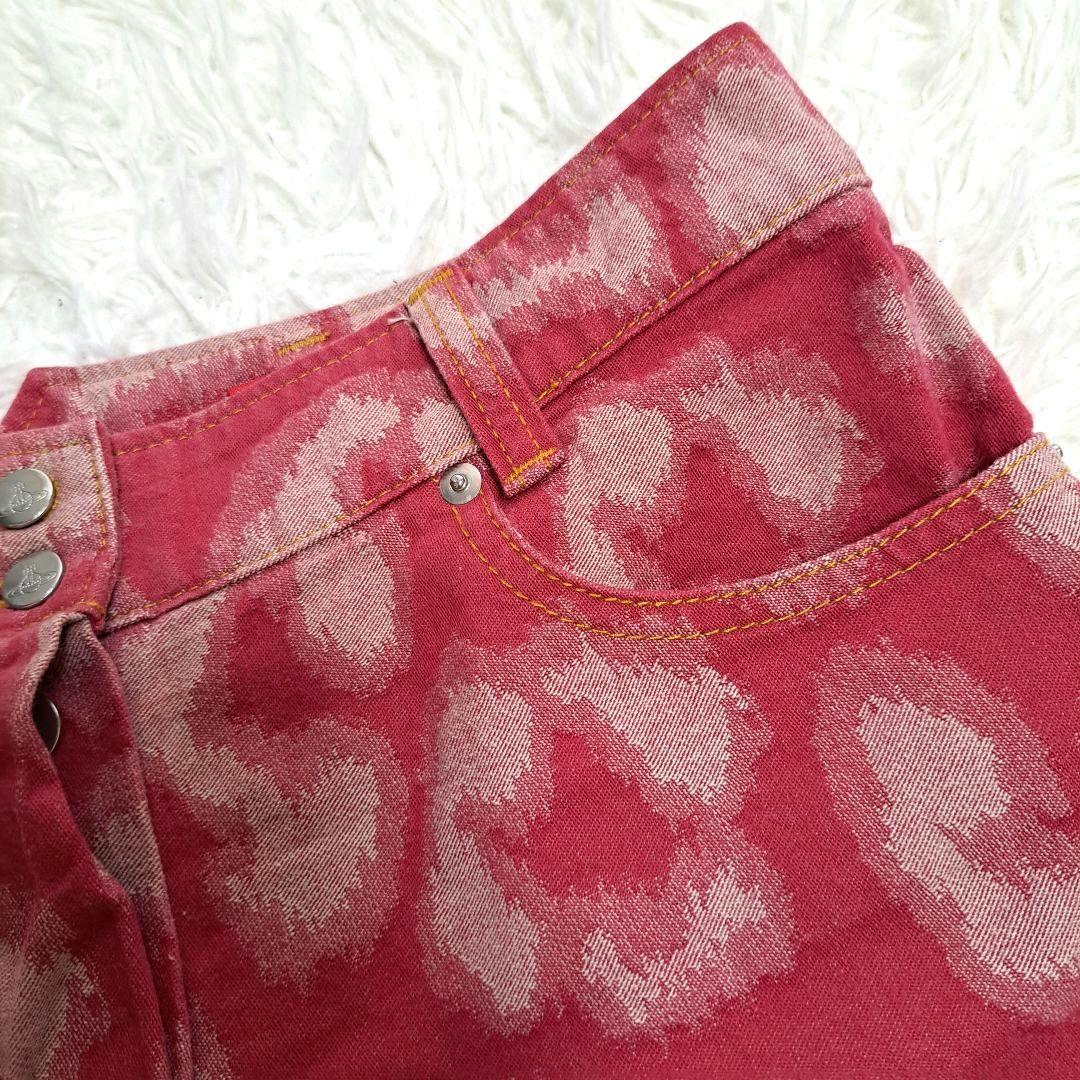 【Vivienne Westwood】レオパード柄　ピンクレッドショートパンツ