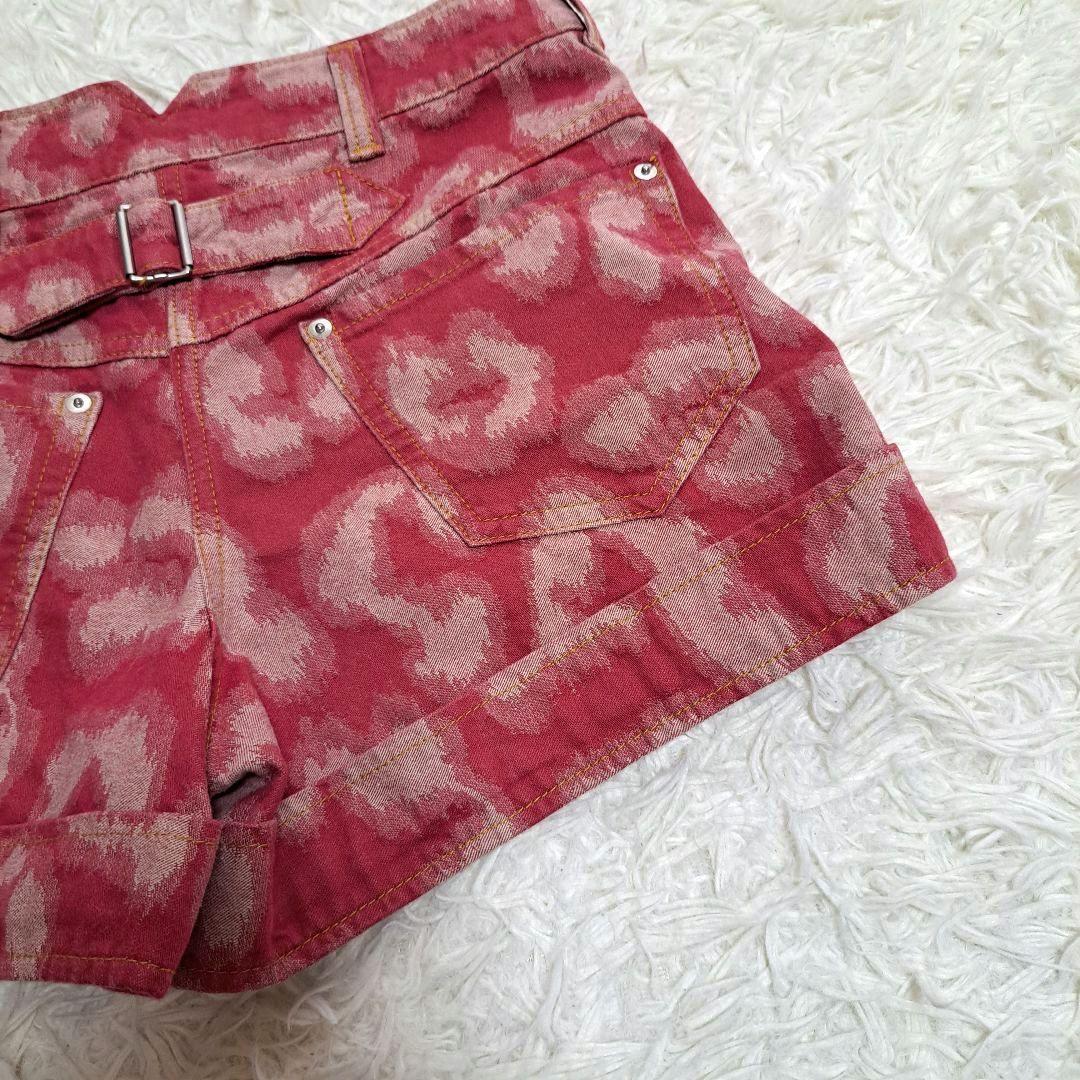 【Vivienne Westwood】レオパード柄　ピンクレッドショートパンツ