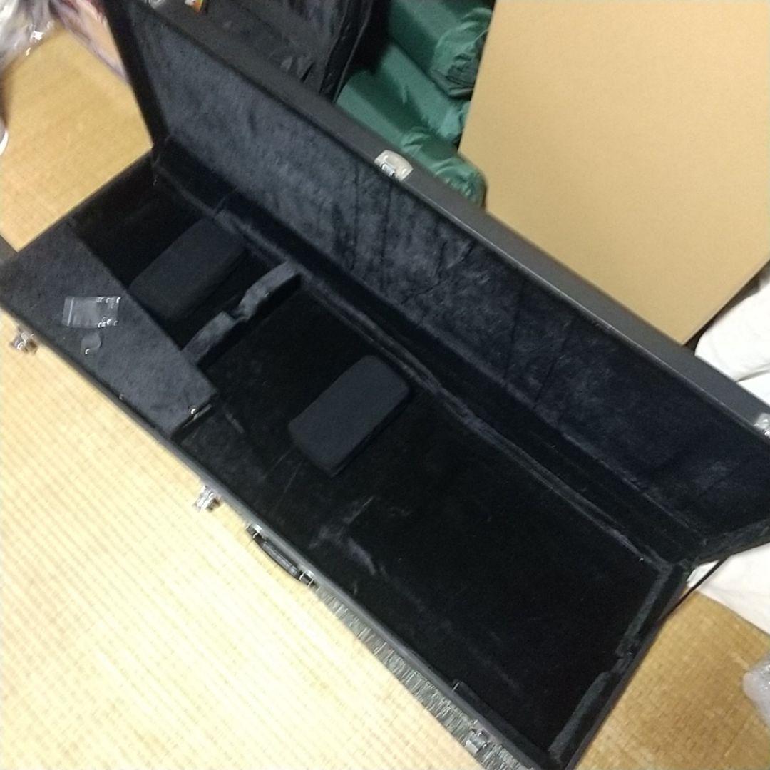 エレキ　ベース用　ハードケース　ベース