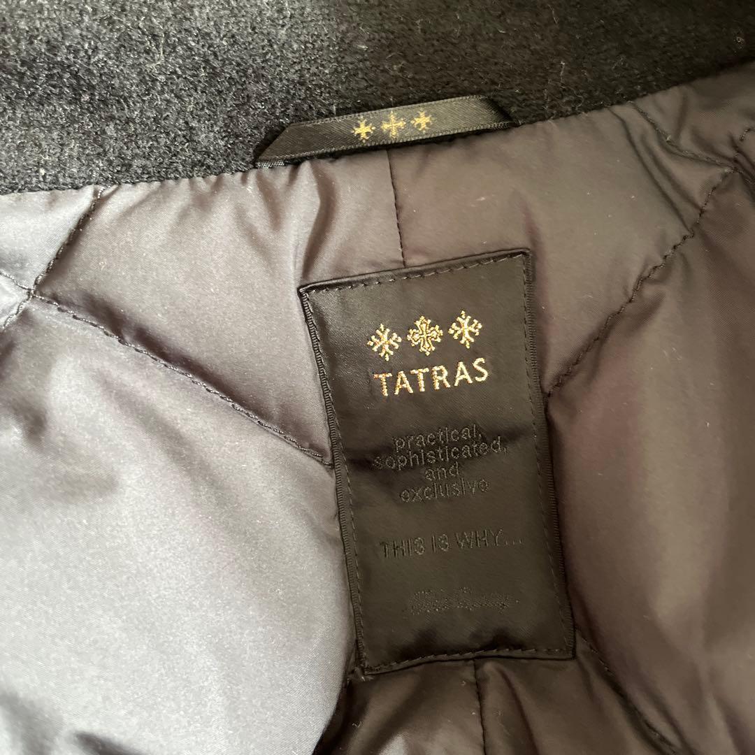 【美品】タトラス 01 黒 ポンチョ ダウン