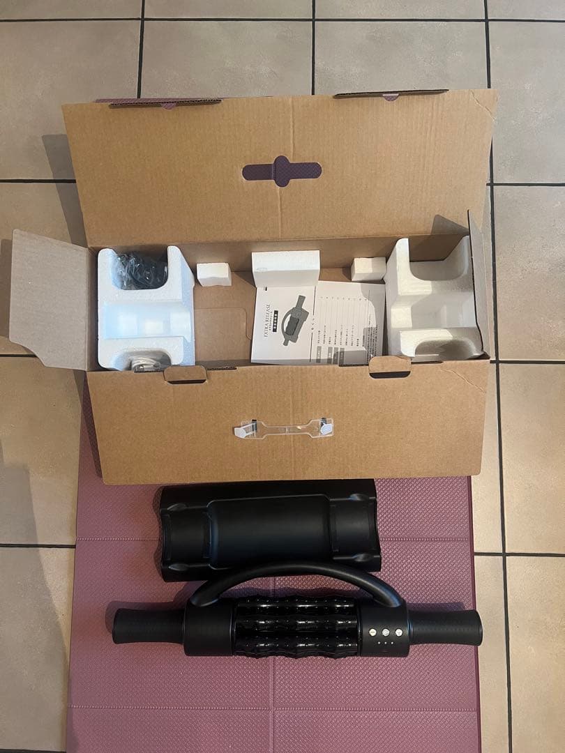 【美品】✨EXTRA RELEASE Gacktプロデュースマッサージローラー