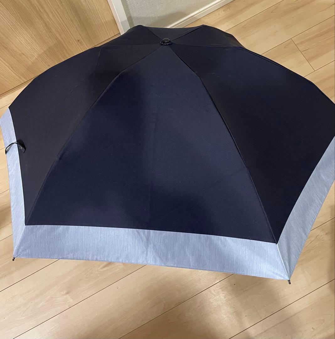 サンバリア 折りたたみ日傘 ３段折 / コンビ ネイビー 美品 サンバリア100