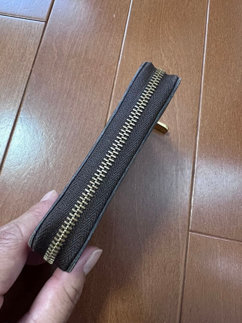 ルイヴィトン　モノグラム　ジッピーパース　ケース　LV