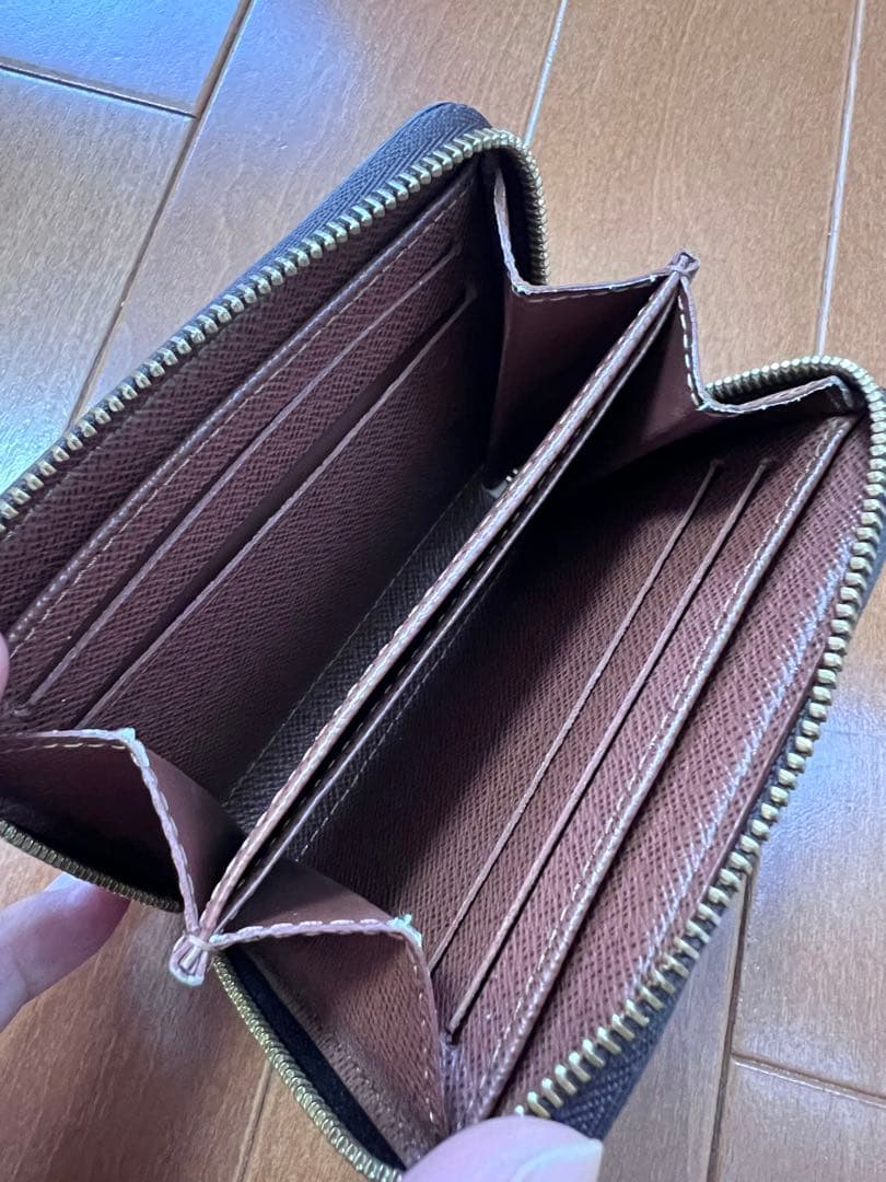 ルイヴィトン　モノグラム　ジッピーパース　ケース　LV