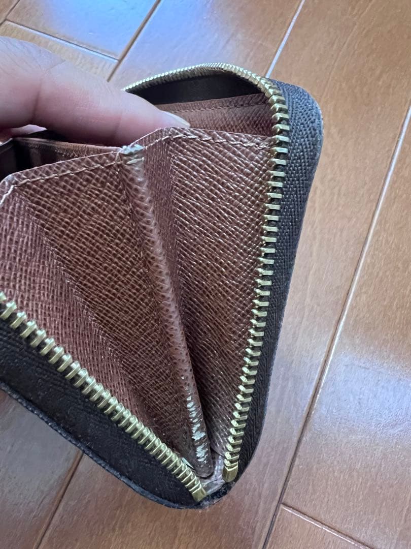 ルイヴィトン　モノグラム　ジッピーパース　ケース　LV