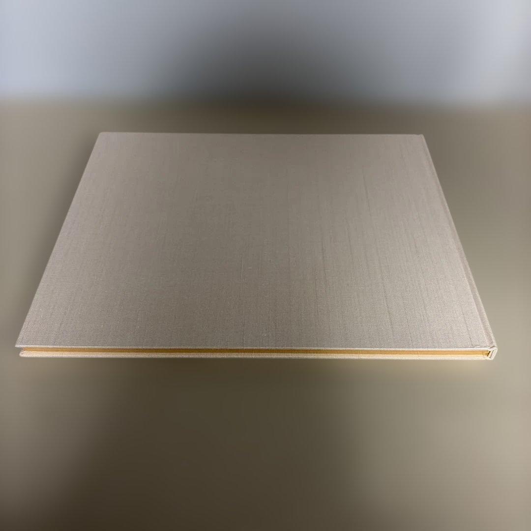 undercover GRACE 絵本