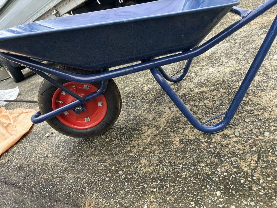 一輪車　農業　キャンプ