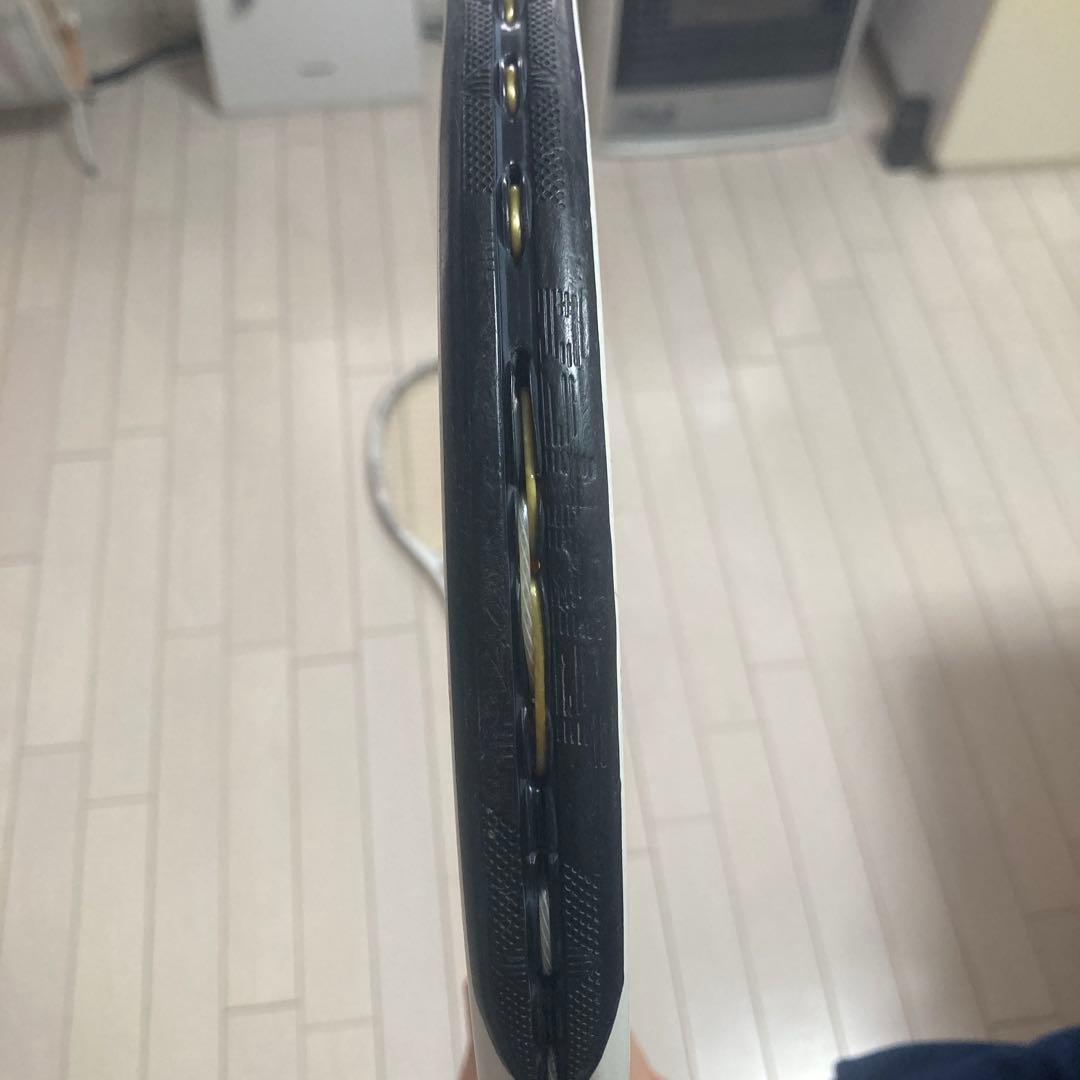 Babolat Pure Strike 100 テニスラケット