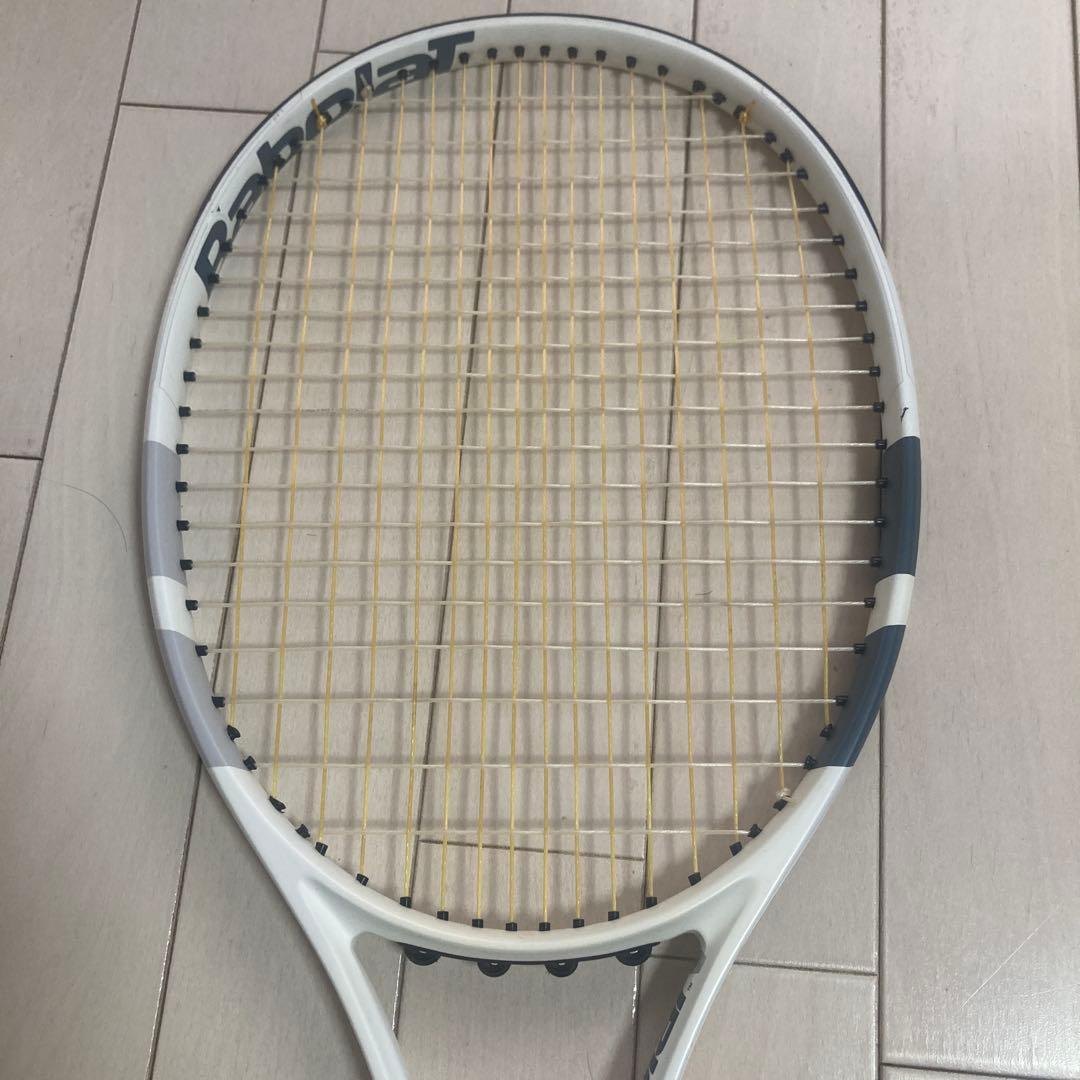 Babolat Pure Strike 100 テニスラケット