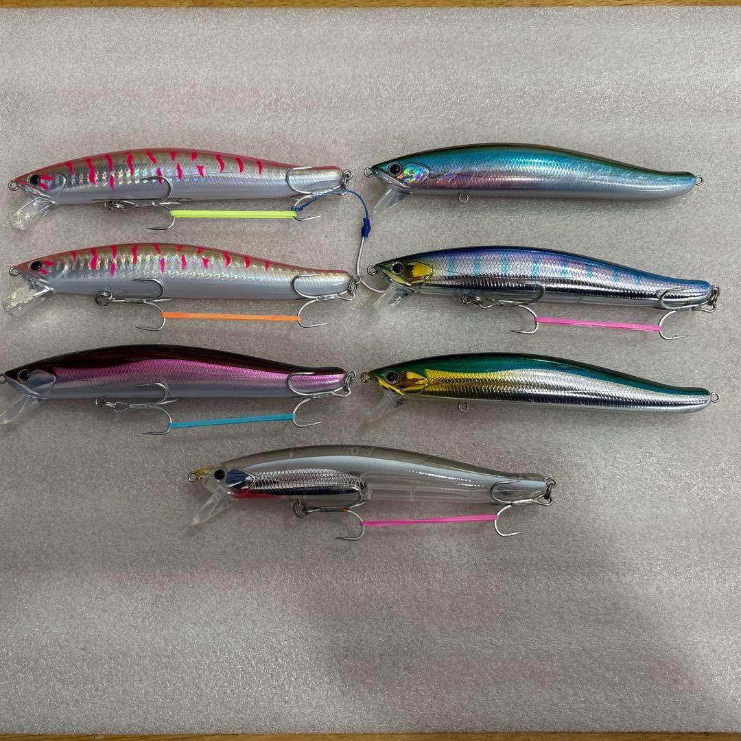 【極美品】D3カスタムルアーズ Dahliaダリア125F フローティング