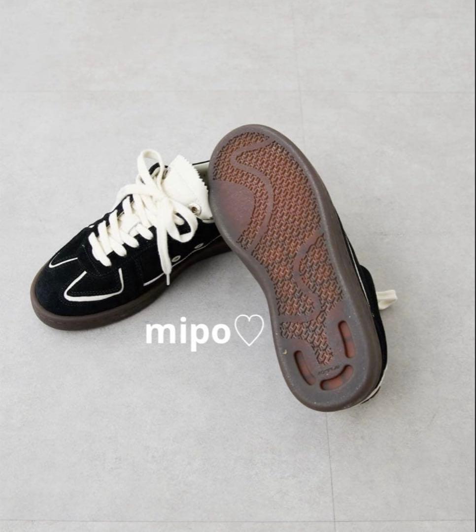 【THESING】フラップスニーカー／ウィムガゼ ット