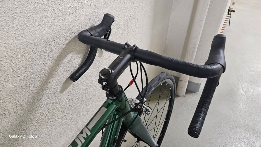 ACEXIS 完成車8.1KG 超軽量アルミロードバイク