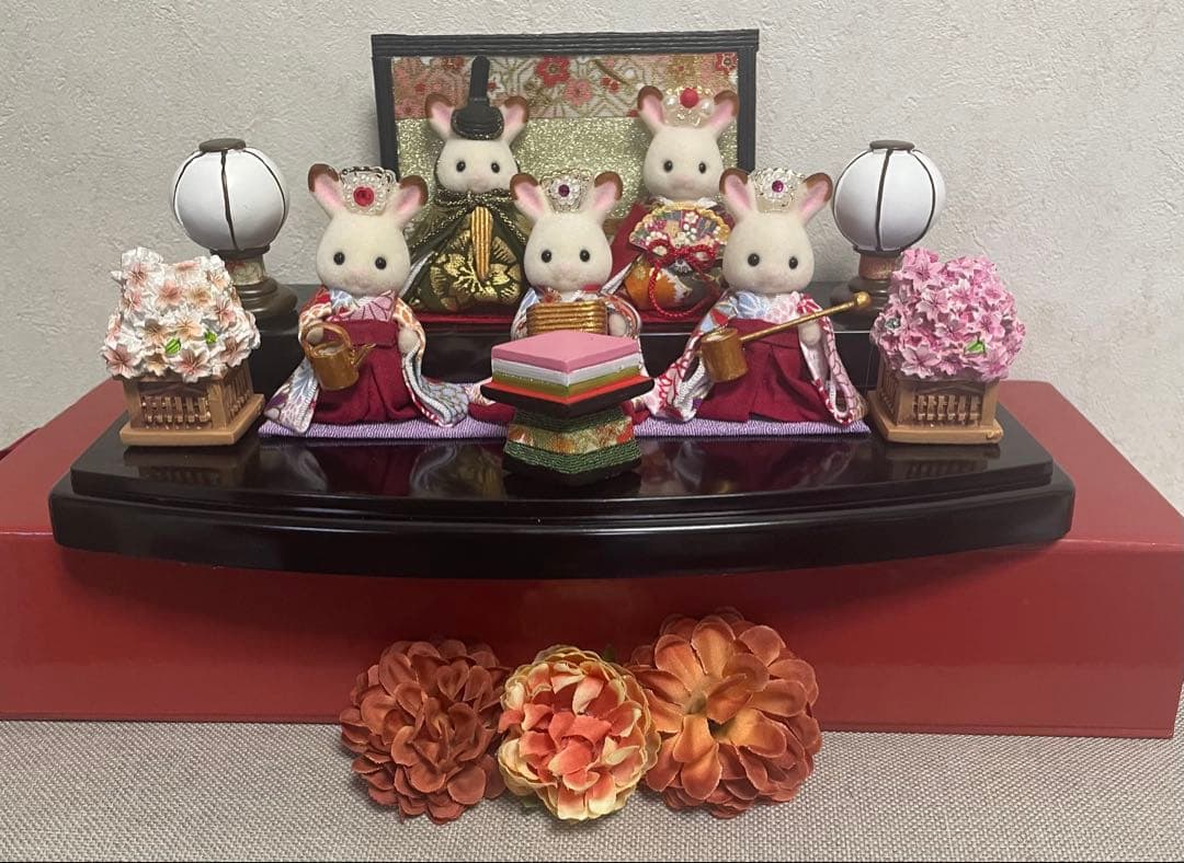 雛人形 シルバニア赤ちゃん ケース入り 二段飾り 三人官女