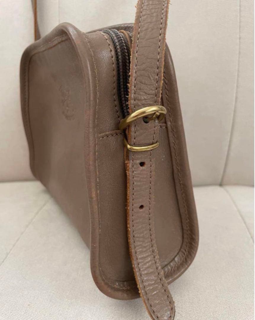 ♡*♡様 IL BISONTE イルビゾンテ ショルダーバッグ ポシェット グレ