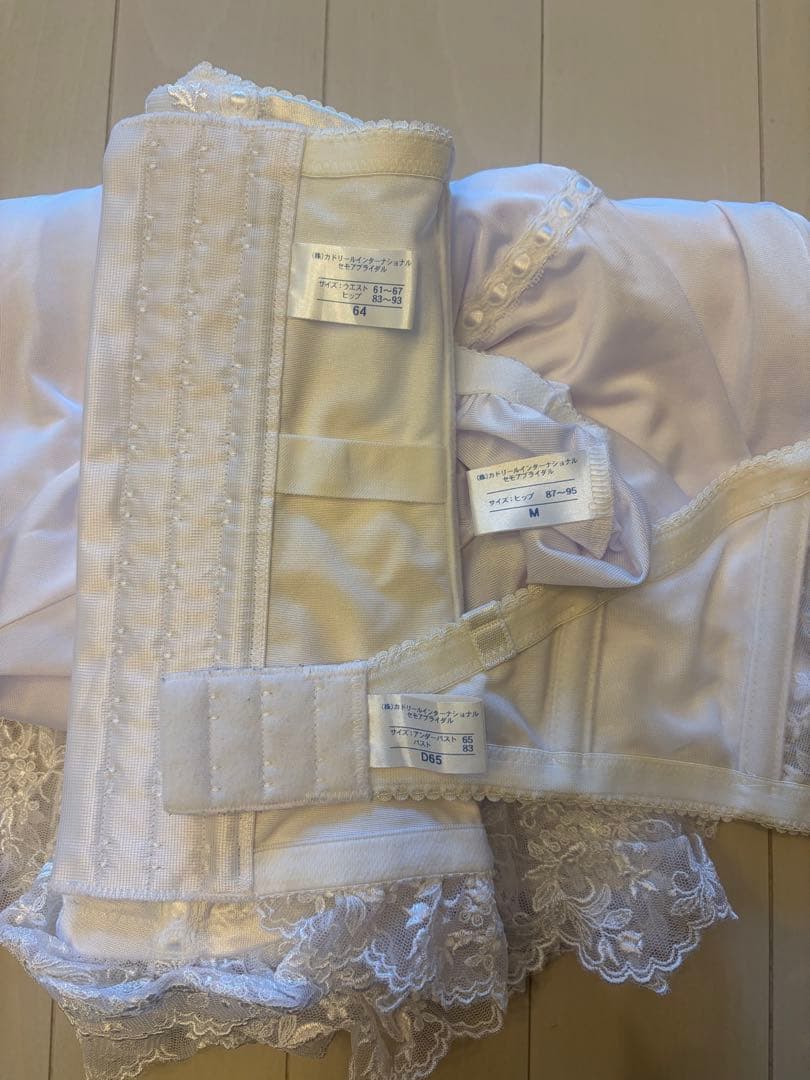 セモアブライダルインナーセット D65 64 M