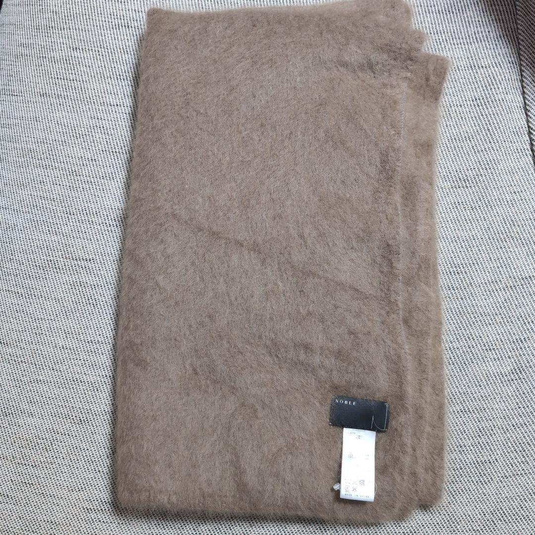 Noble ノーブル　ラクーンファーニットストール