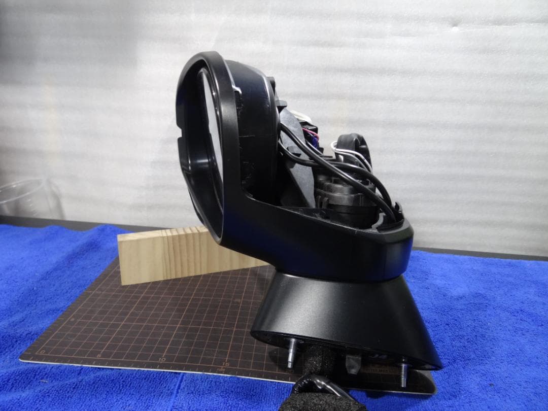 ホンダ　ヴェゼル　中古サイドミラー左