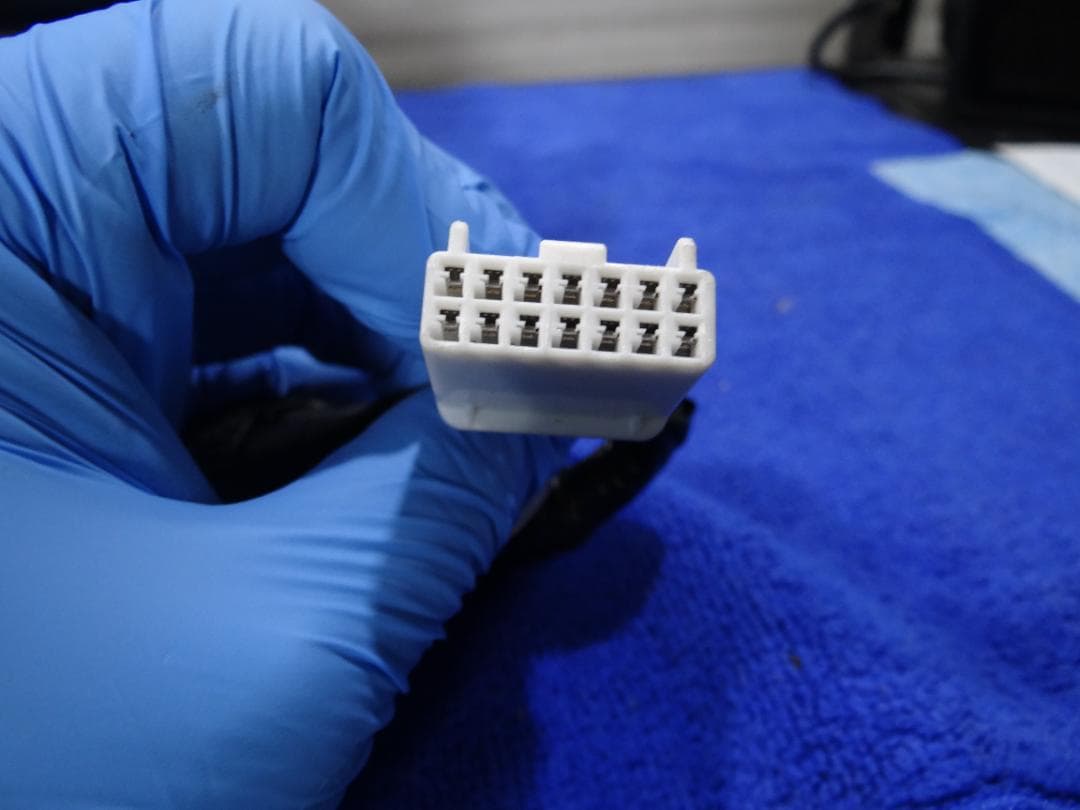 ホンダ　ヴェゼル　中古サイドミラー左