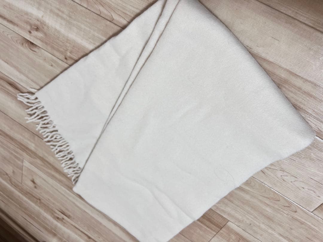 MONCLER アイボリー フリンジ マフラー