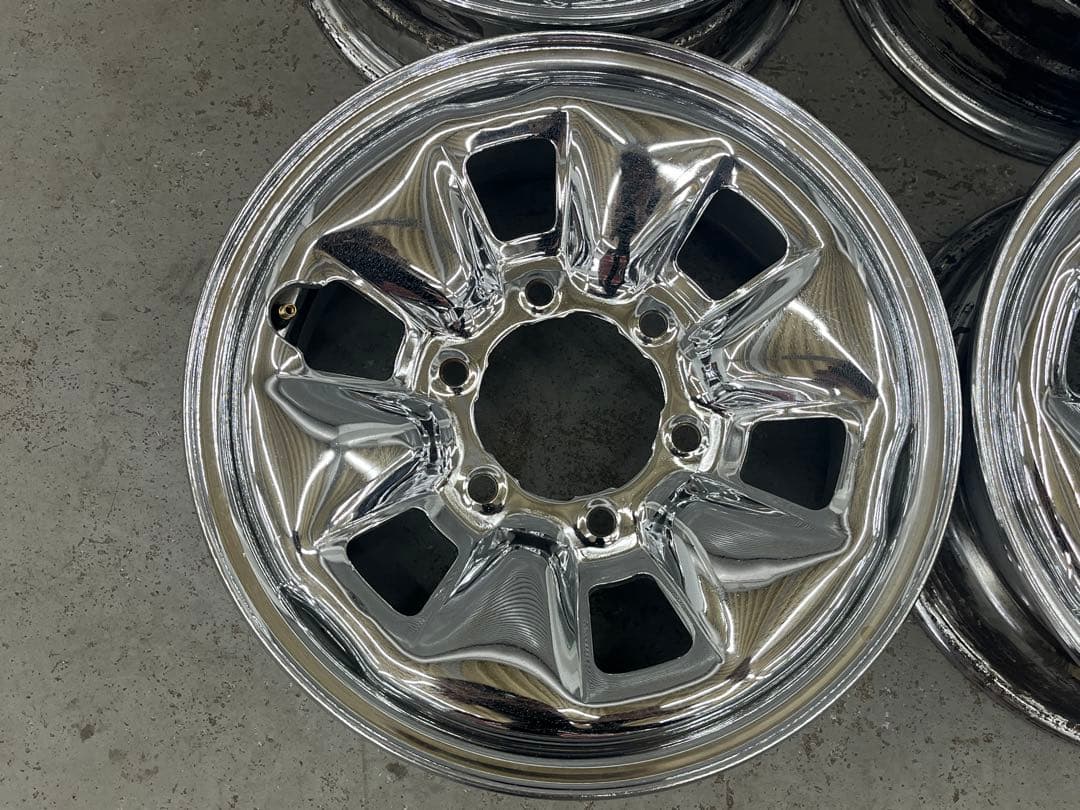 ハイラックス　サーフ　純正　メッキ　15インチ　6J ＋30 PCD139.7