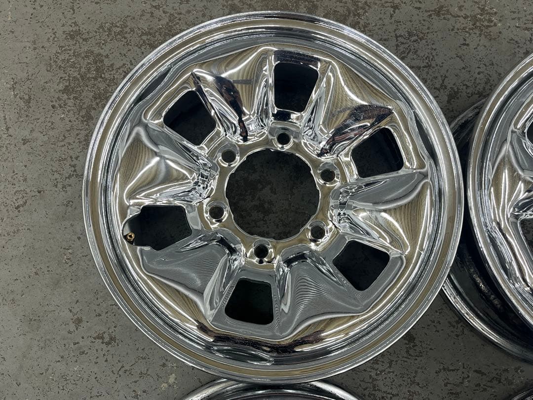 ハイラックス　サーフ　純正　メッキ　15インチ　6J ＋30 PCD139.7