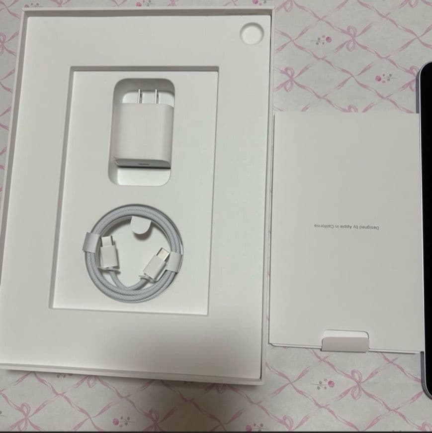 iPad Air M2 11インチ 256GB Wi-Fi パープル Apple