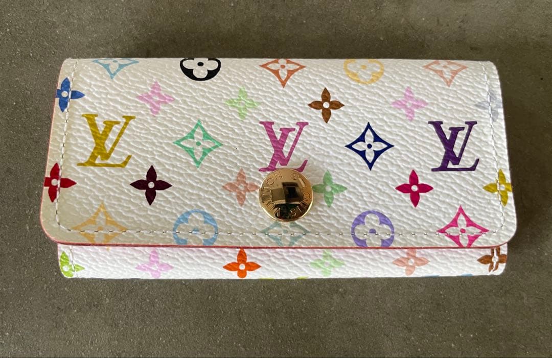 ルイヴィトン　キーケース　新品未使用
