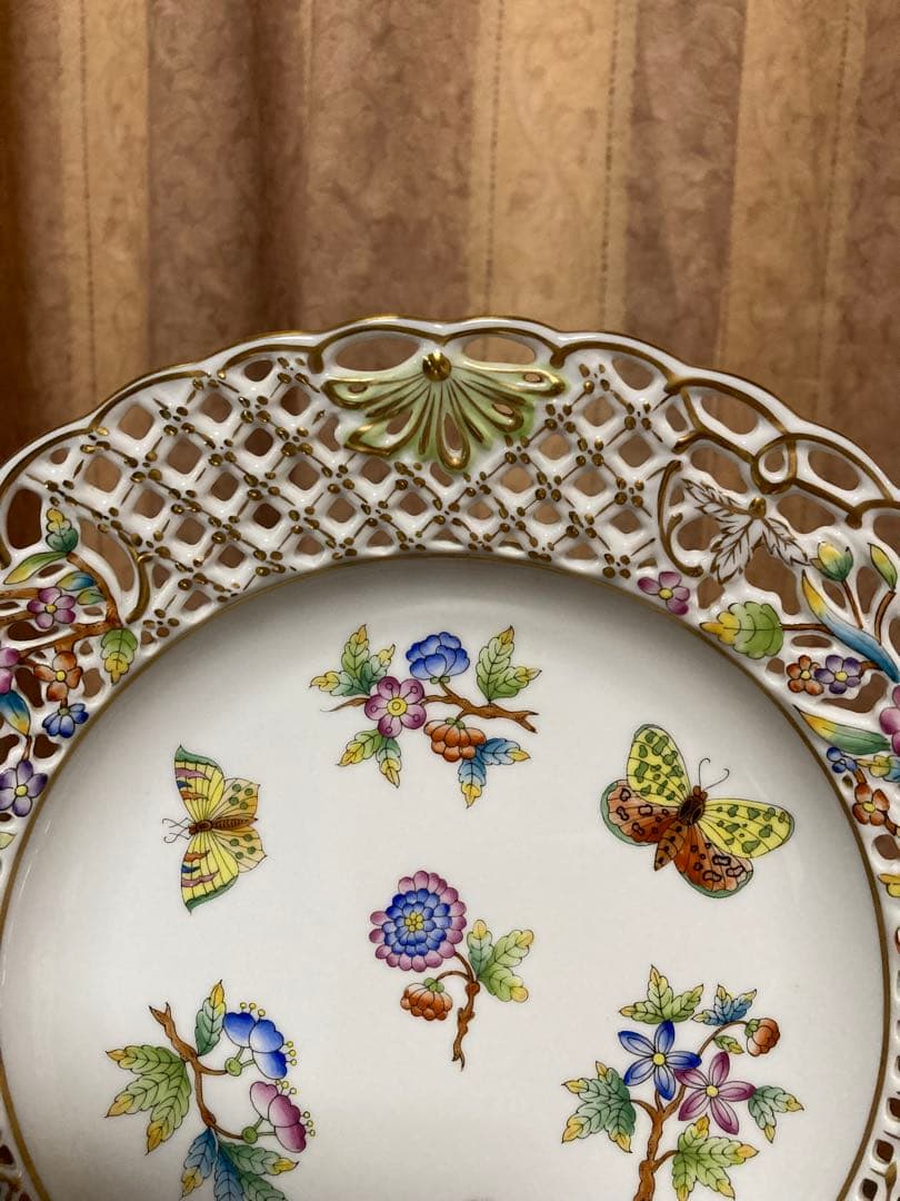 ヘレンド　ヴィクトリアブーケ透かしプレート(値下げしました。)