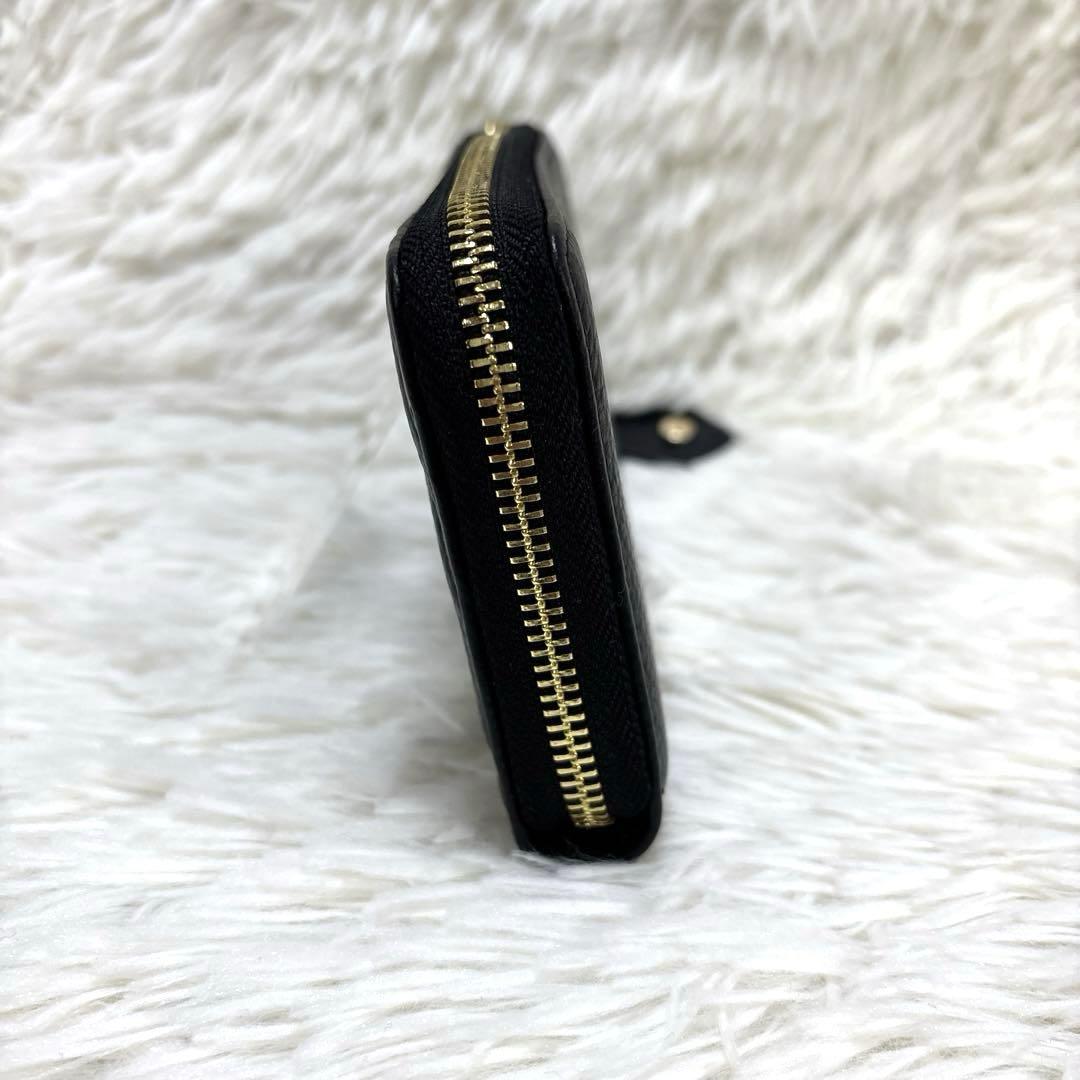 美品✨Vivienne Westwood 長財布　ラウンドジップ　エンボス　黒