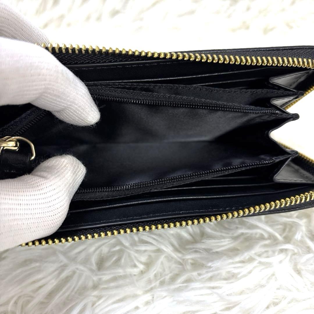 美品✨Vivienne Westwood 長財布　ラウンドジップ　エンボス　黒