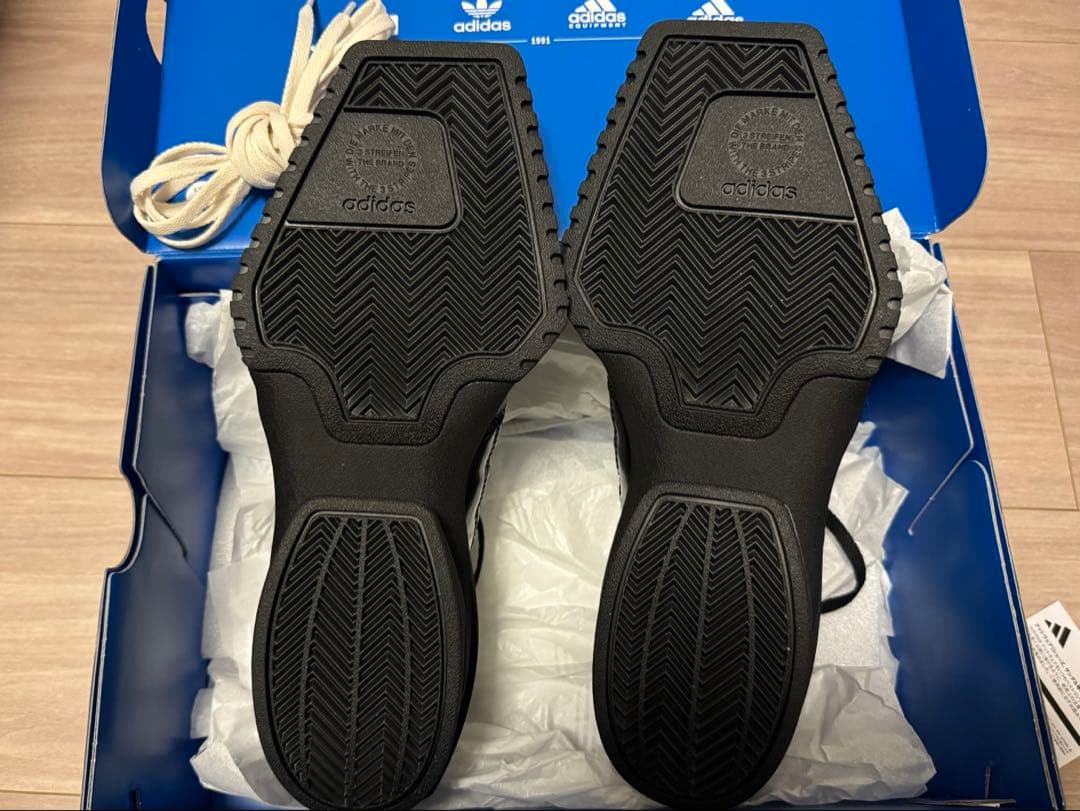 フォーラムキュビズム / FORUM CUBISM 23.5cm