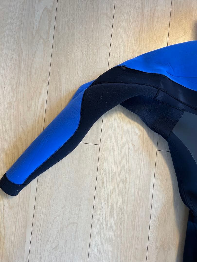 AIRTIGHT ドライスーツ　MLサイズ