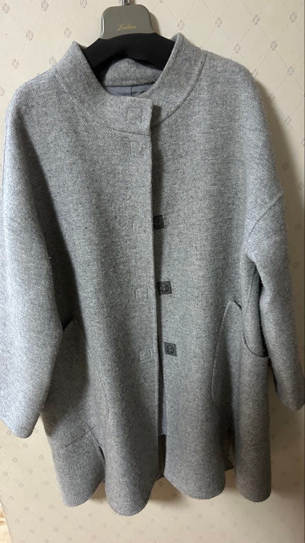 レリアン Leilian 冬用 高級コート グレー タグあり 美品 匿名配送