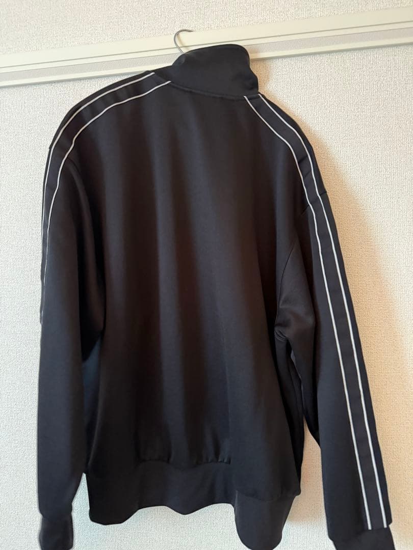 adidas トラックジャケット　セットアップ
